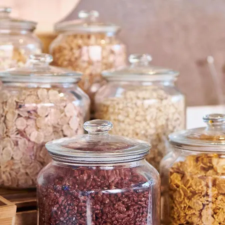 Mercure Condor Hotel 4*