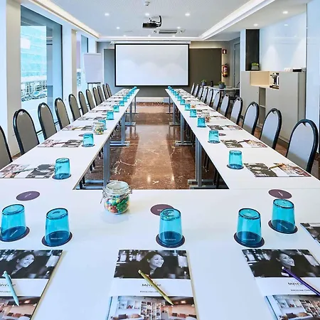 Mercure Condor Hotel 4*