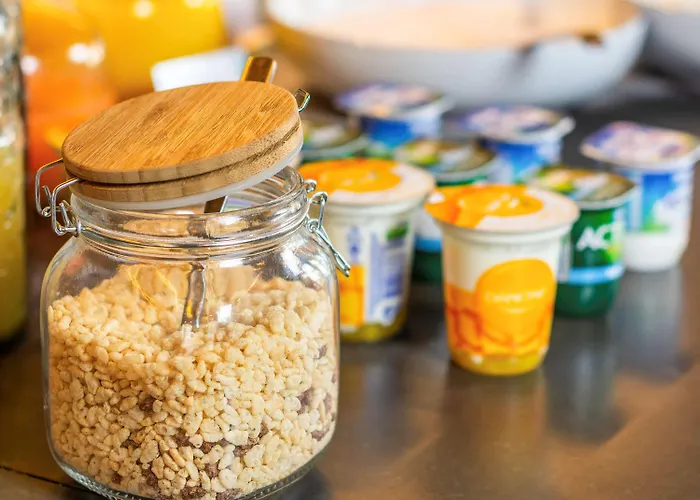 巴塞罗那康多尔美居酒店 酒店