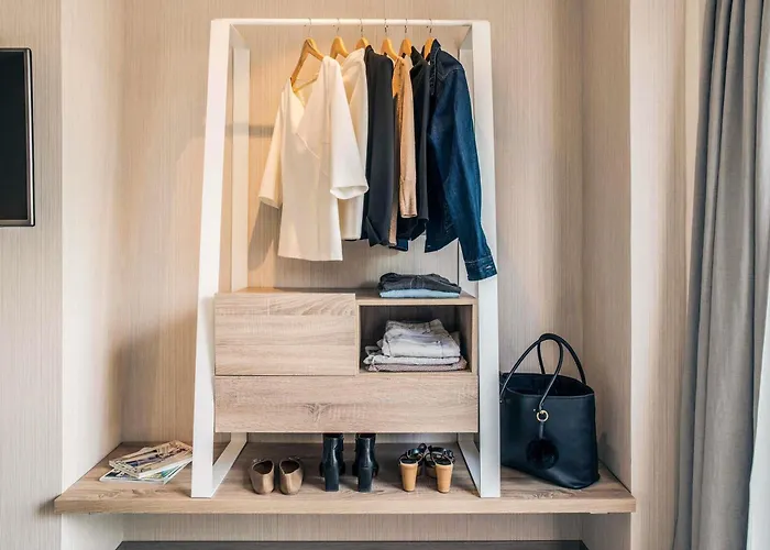 巴塞罗那康多尔美居酒店