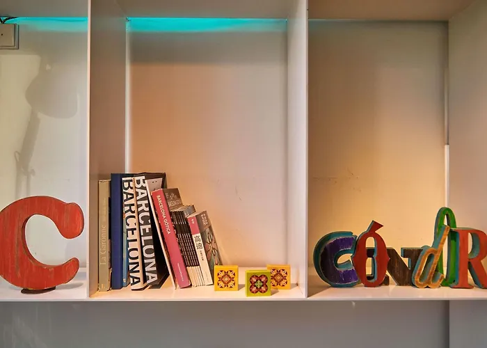 巴塞罗那康多尔美居酒店 4*