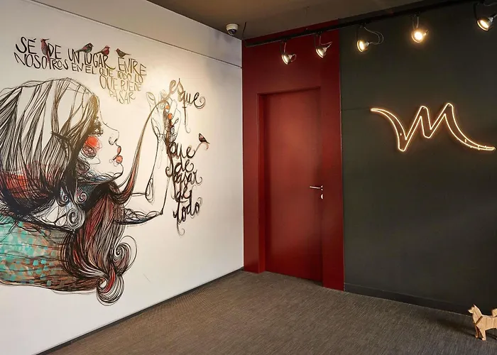 巴塞罗那康多尔美居酒店